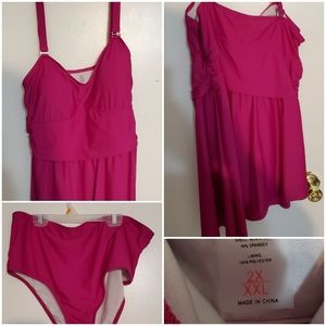 Plus size ruched tankini swimdress